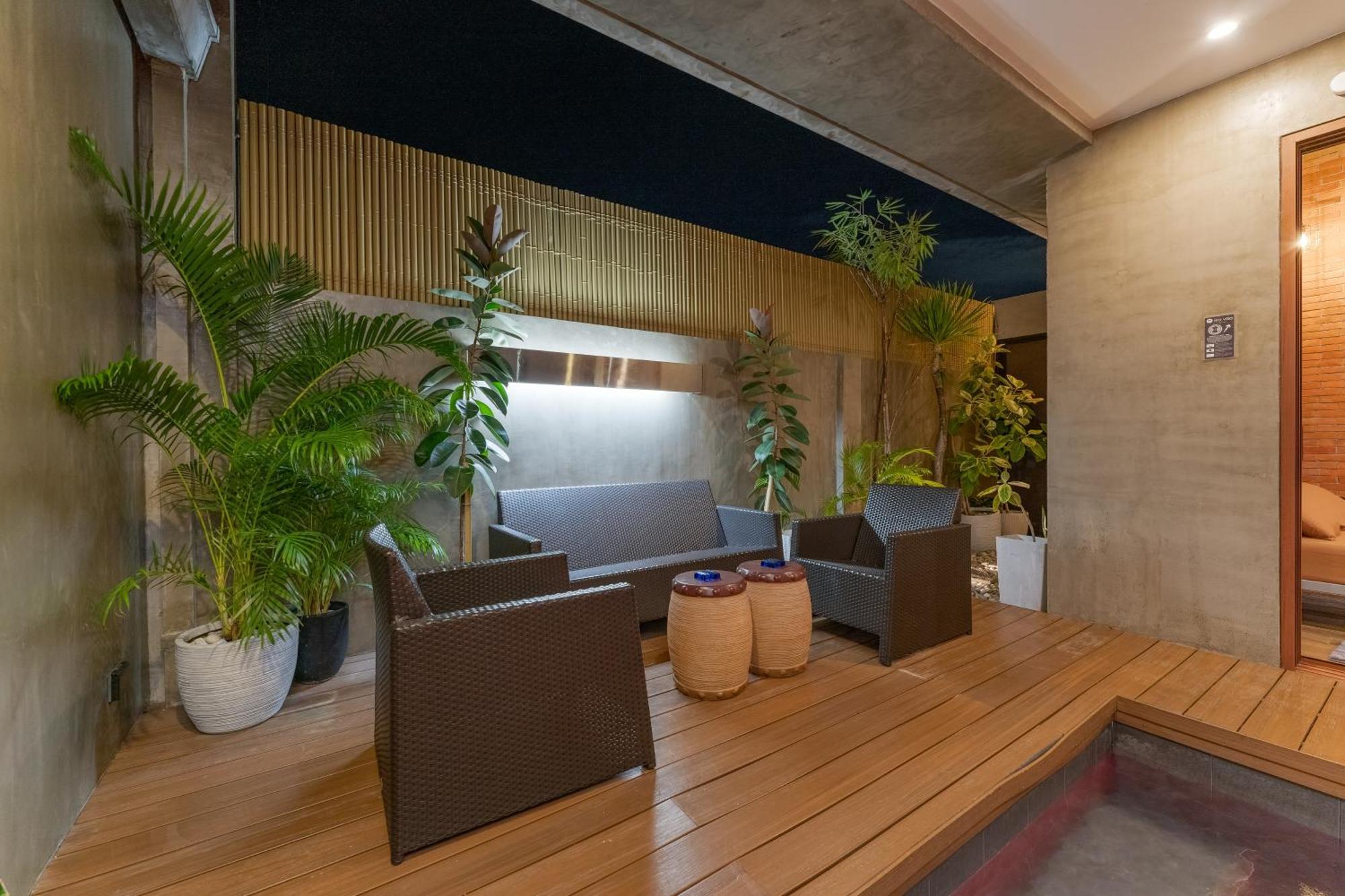 Isla Villa 1 Amazing Waterfall Pool House Near Beach, Bars & Restaurants Мактан Экстерьер фото